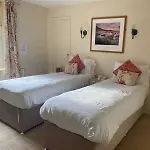 Hotel Oyo The Leven 3*