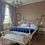 Отель Oyo The Leven Стоксли