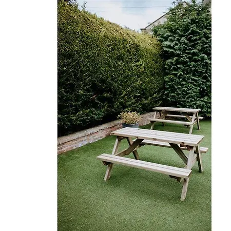 Oyo The Leven 酒店