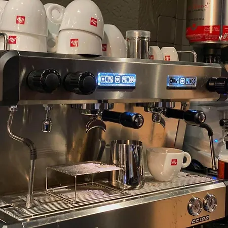 Oyo The Leven 3* 斯托克斯利