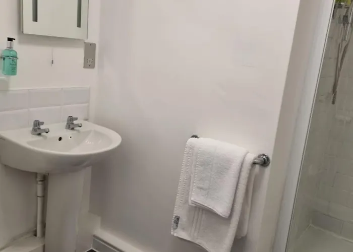 Oyo The Leven ستوكيسلي