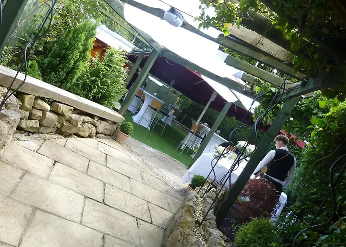 Oyo The Leven 3* ستوكيسلي